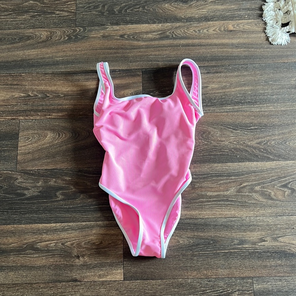 Lainsnow Pink One Piece
